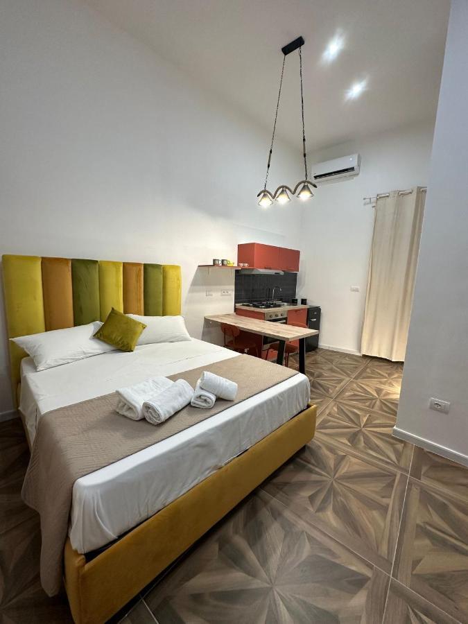 San Ferdinando Suite Room Neapol Zewnętrze zdjęcie