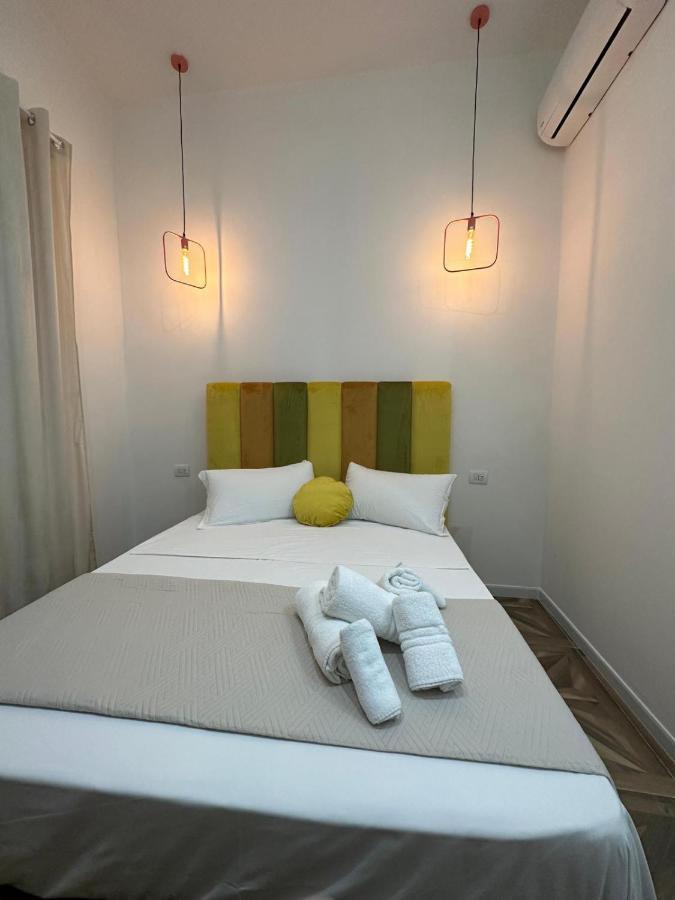 San Ferdinando Suite Room Neapol Zewnętrze zdjęcie