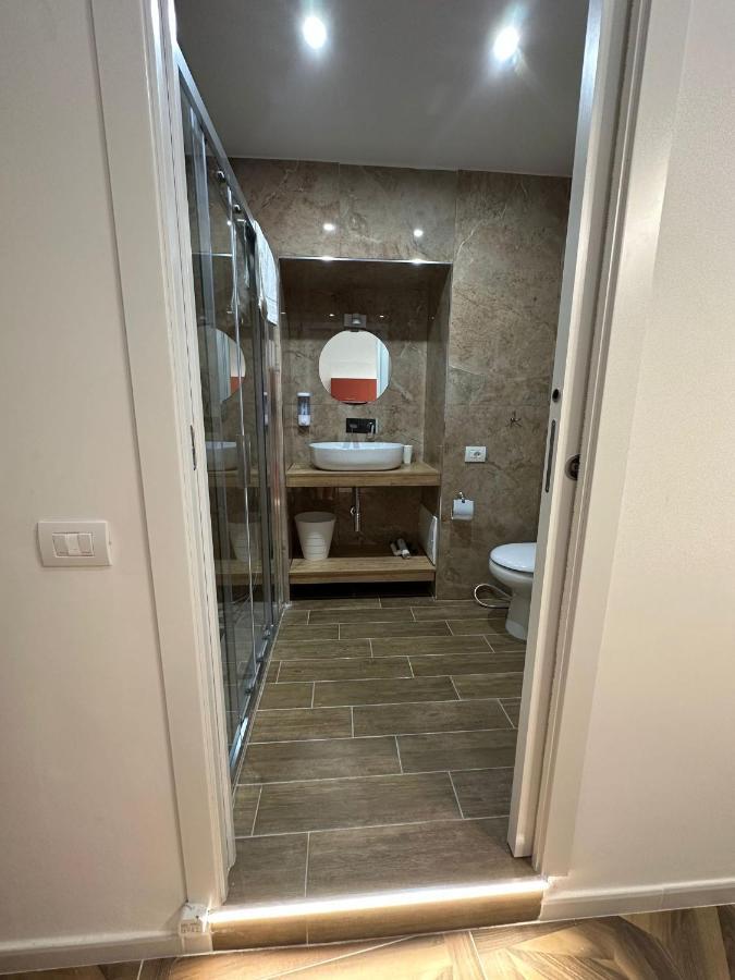 San Ferdinando Suite Room Neapol Zewnętrze zdjęcie