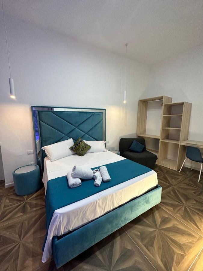 San Ferdinando Suite Room Neapol Zewnętrze zdjęcie